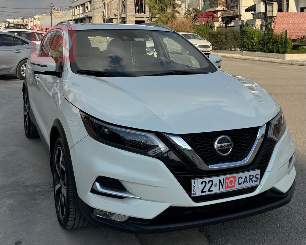 نيسان روج سبورت